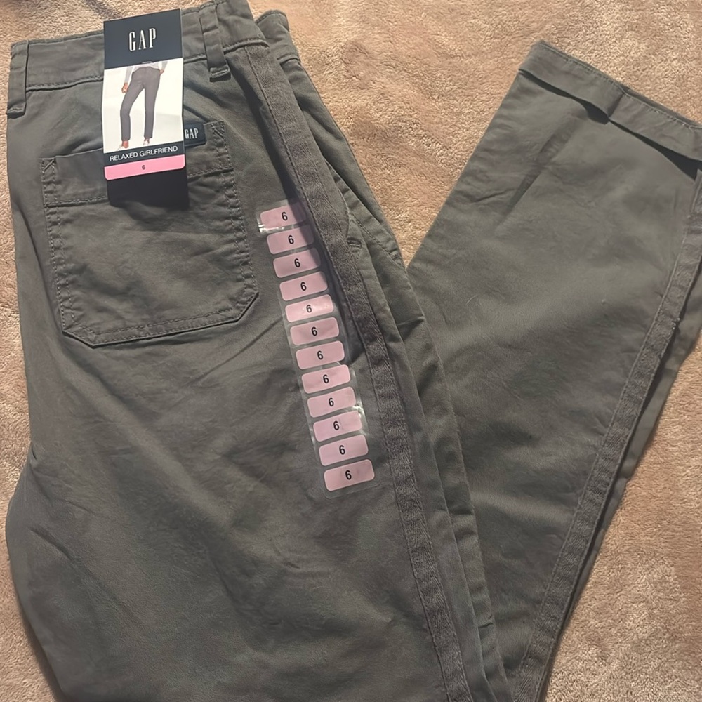 Gap Relaxed Girlfriend Pant